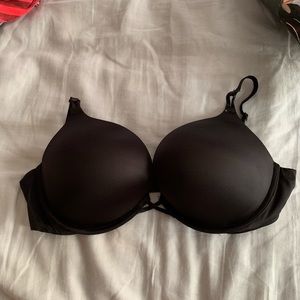 Bombshell 2 cup push up